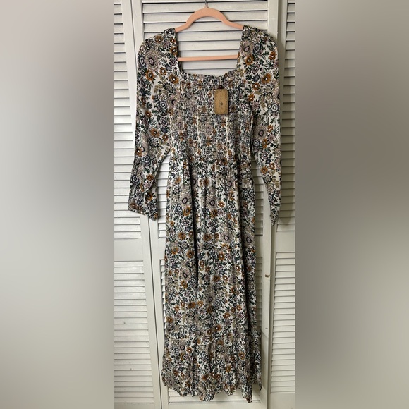NATURAL LIFE Dresses & Skirts - Natural Life Floral Smocked Midi Dress - White with Mustard & Green Size M